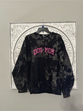 Gildan Black Bleach-Effect "DOG MOM" Sweatshirt with Pink Lettering